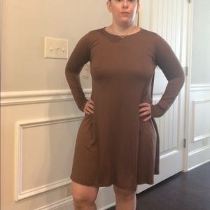 Flowy Brand New with Tags Coffee Dress w/pockets